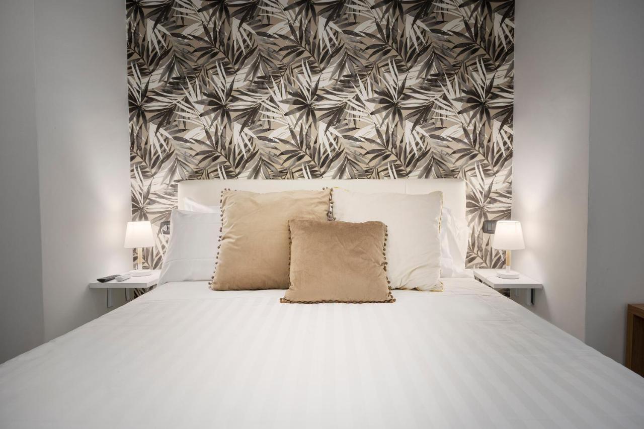 Palazzo Sant'arcangelo Guest house Naples
